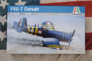 Italeri 1313  F4U-7 CORSAIR